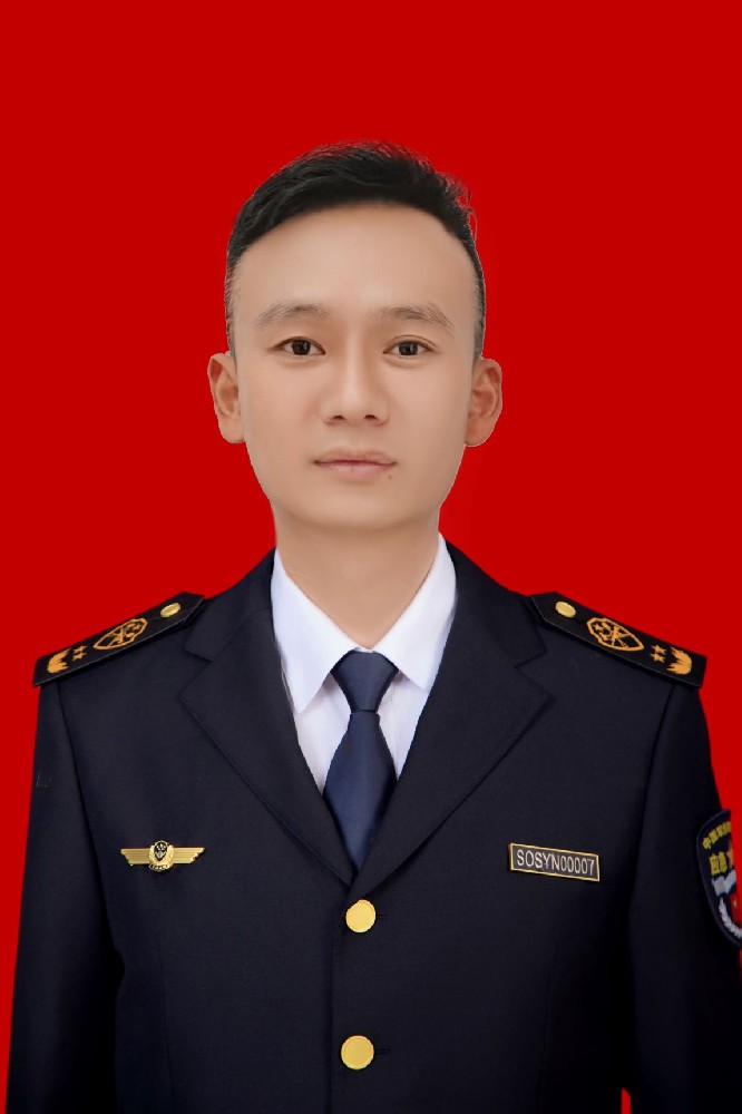 刘辉.jpg